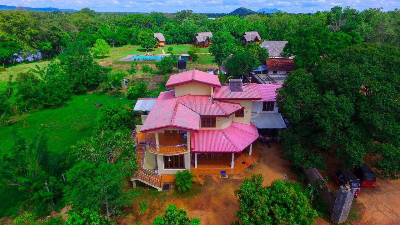 Sigiriya Peacock Homestay Exterior photo